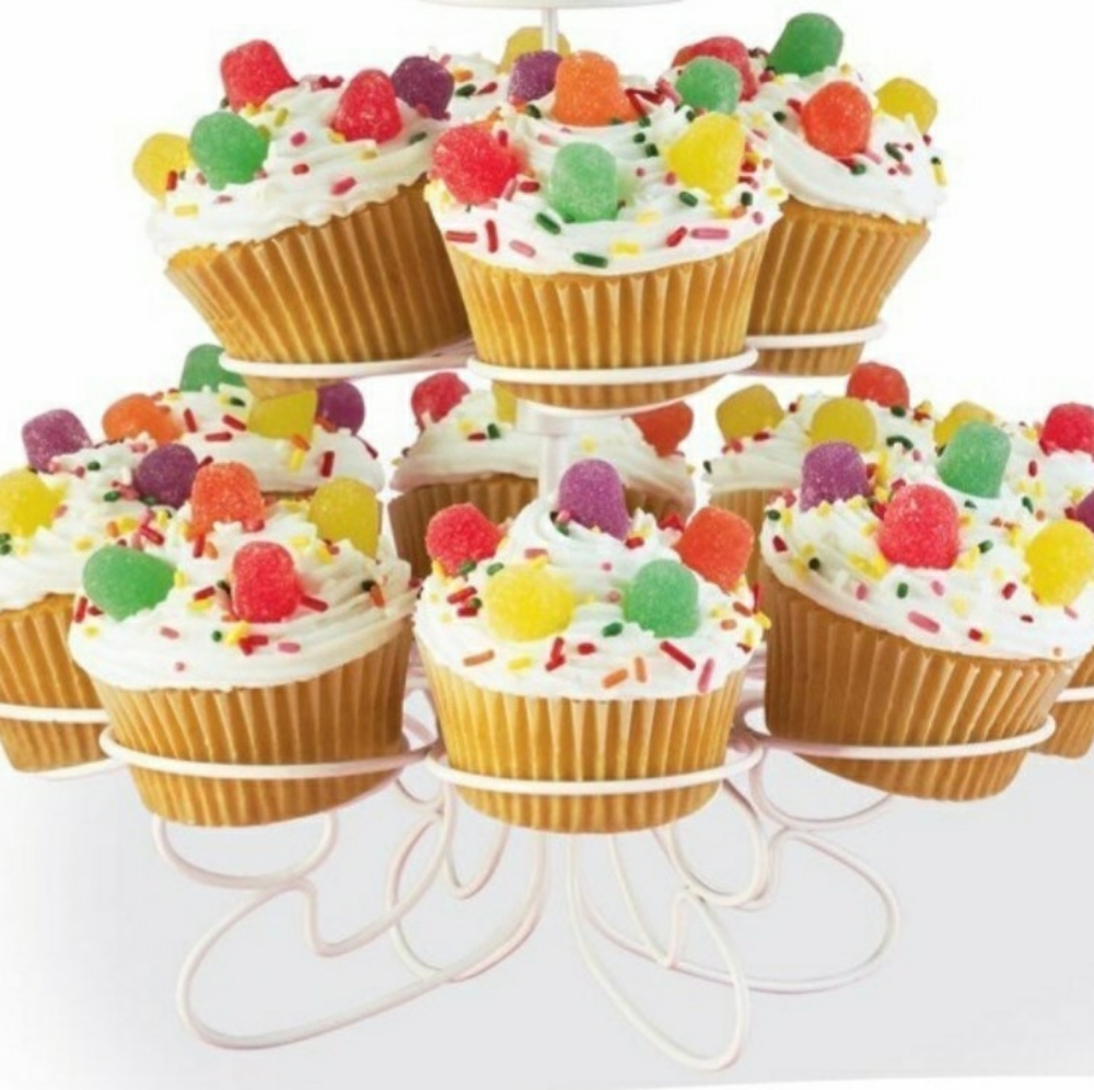 Wilton Cupcake 2 tier metal dessert stand